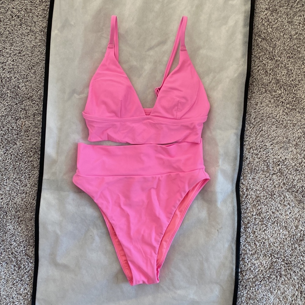 NWT pink bikini